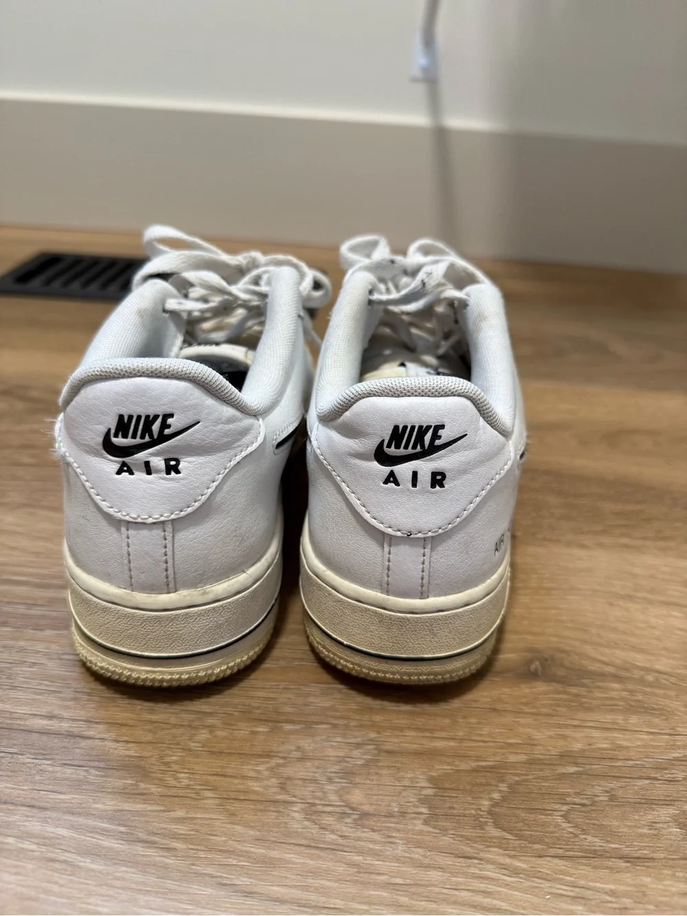 Nike low top